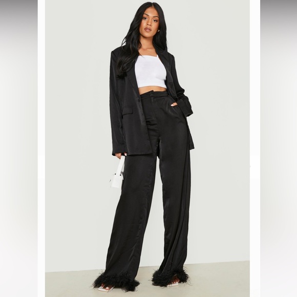 Feather hem wide leg satin pants - extra long fit - Picture 4 of 10